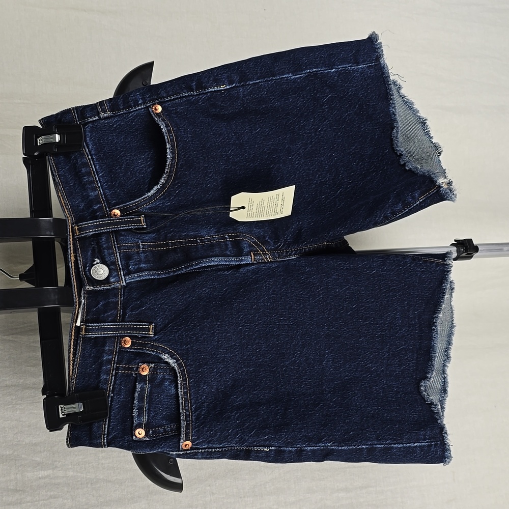 Levi's 501® Original High Rise Mid-Thigh Womens Shorts Size 24 = 0 - 00 NWT - Picture 5 of 16